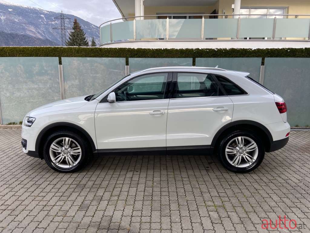 2011' Audi Q3 photo #2