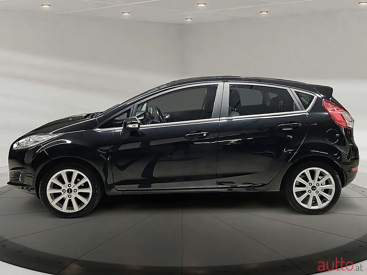 2016' Ford Fiesta photo #1