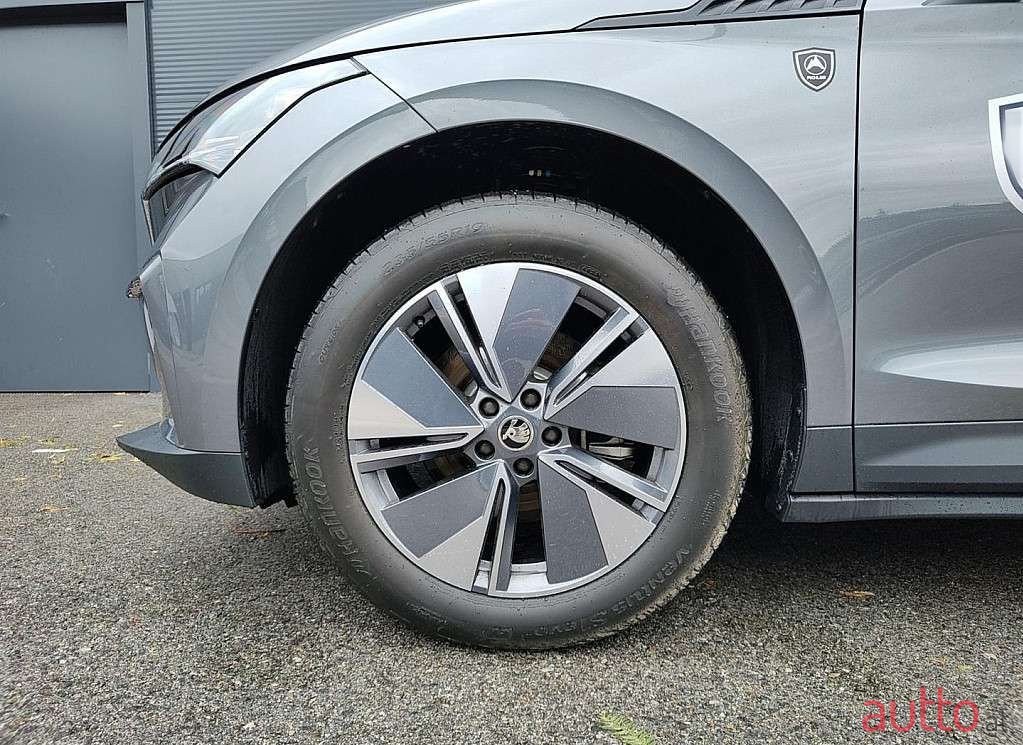 2023' Skoda Enyaq photo #4