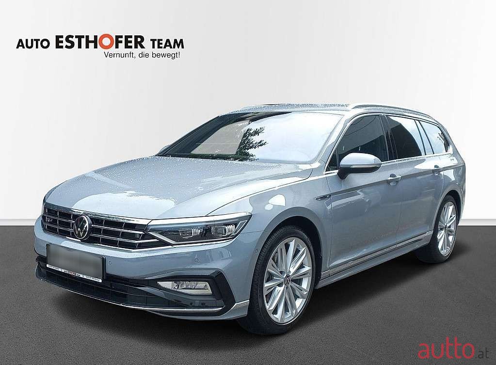 2023' Volkswagen Passat photo #1