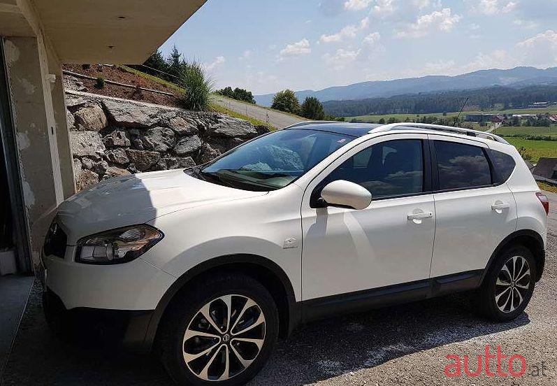 2012' Nissan Qashqai photo #1