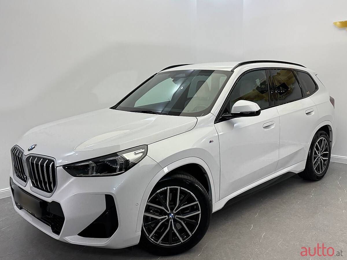 2023' BMW X1 photo #1