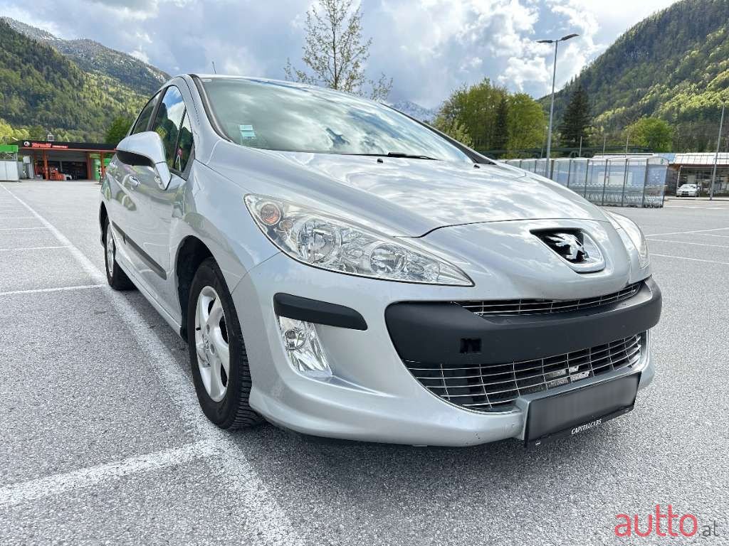 2009' Peugeot 308 photo #3