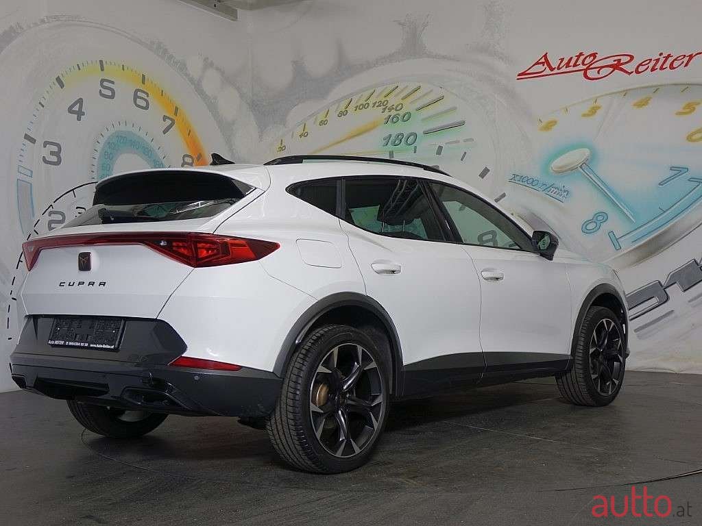 2023' Cupra Formentor photo #2