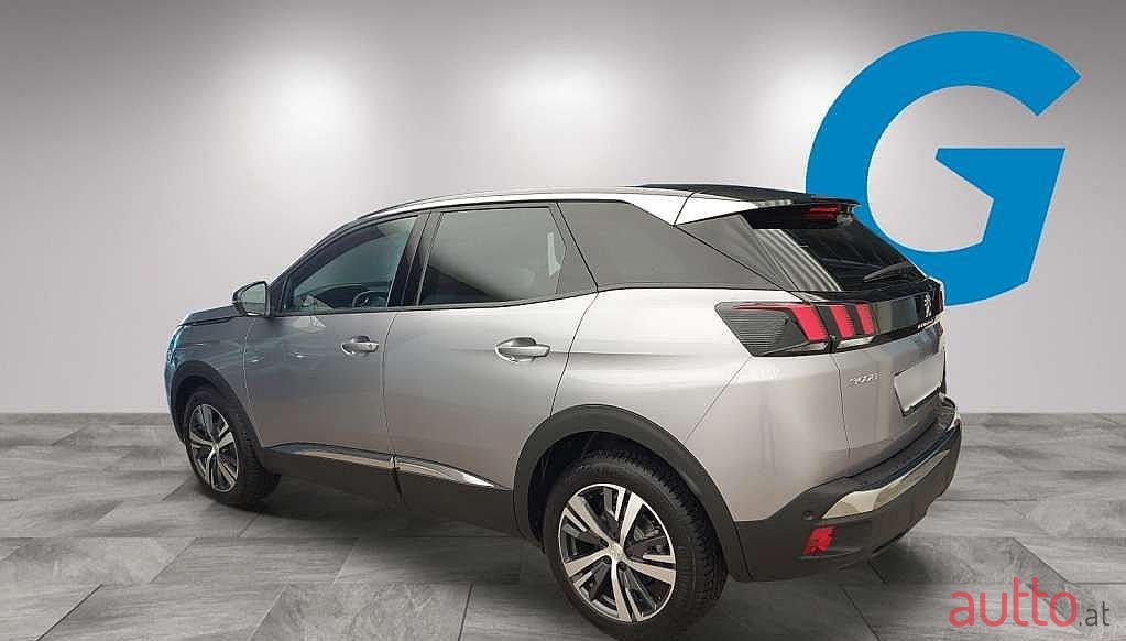 2023' Peugeot 3008 photo #4