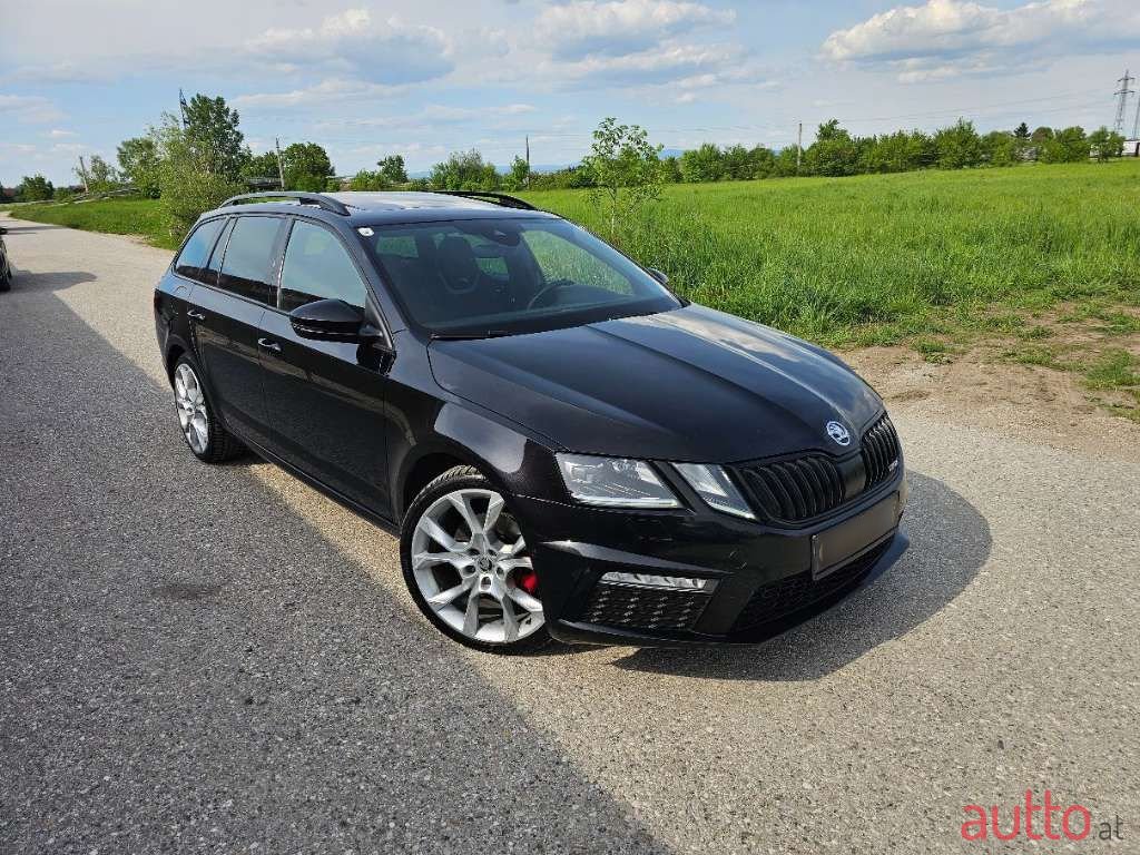 2018' Skoda Octavia photo #3