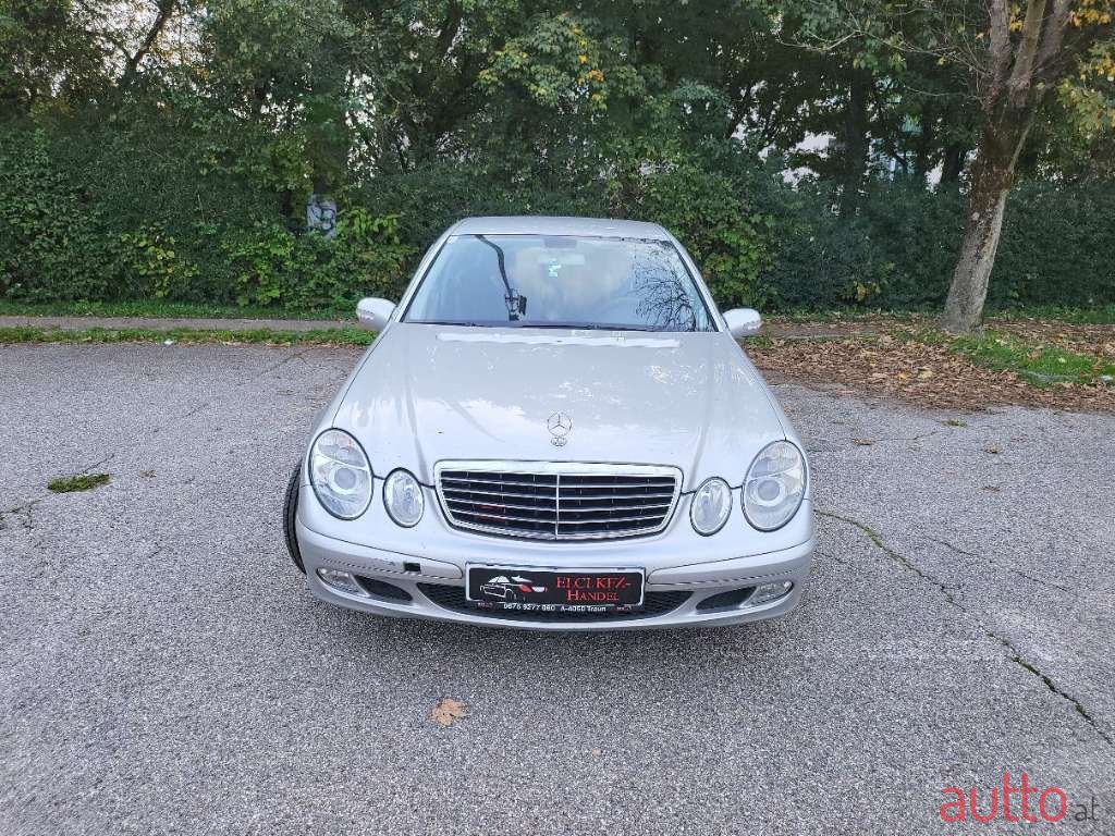 2003' Mercedes-Benz E-Klasse photo #2