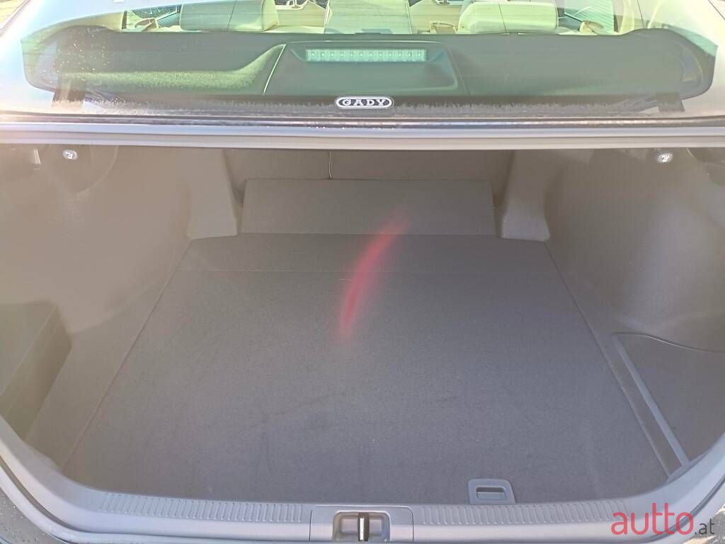 2024' Toyota Camry photo #6