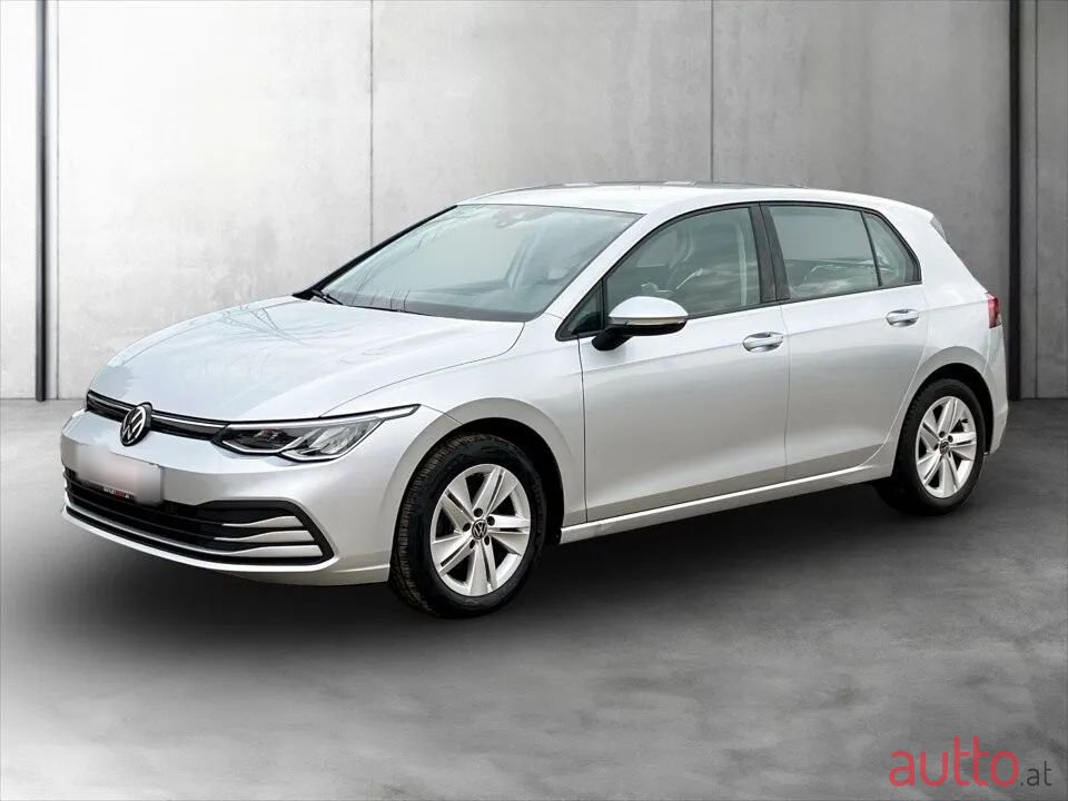 2022' Volkswagen Golf photo #2