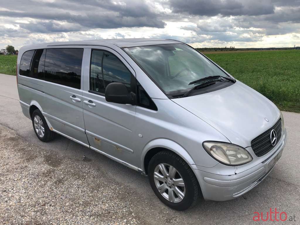2004' Mercedes-Benz Vito photo #2