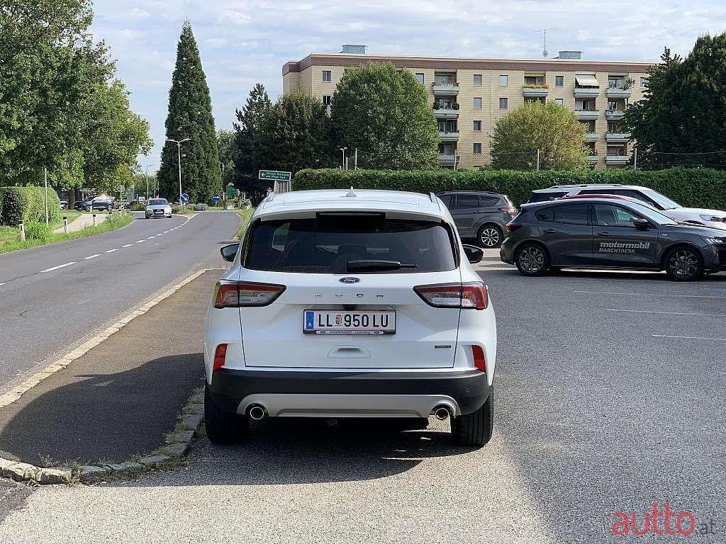 2021' Ford Kuga photo #5