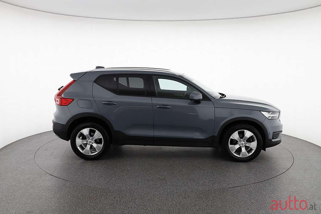 2019' Volvo Xc40 photo #4