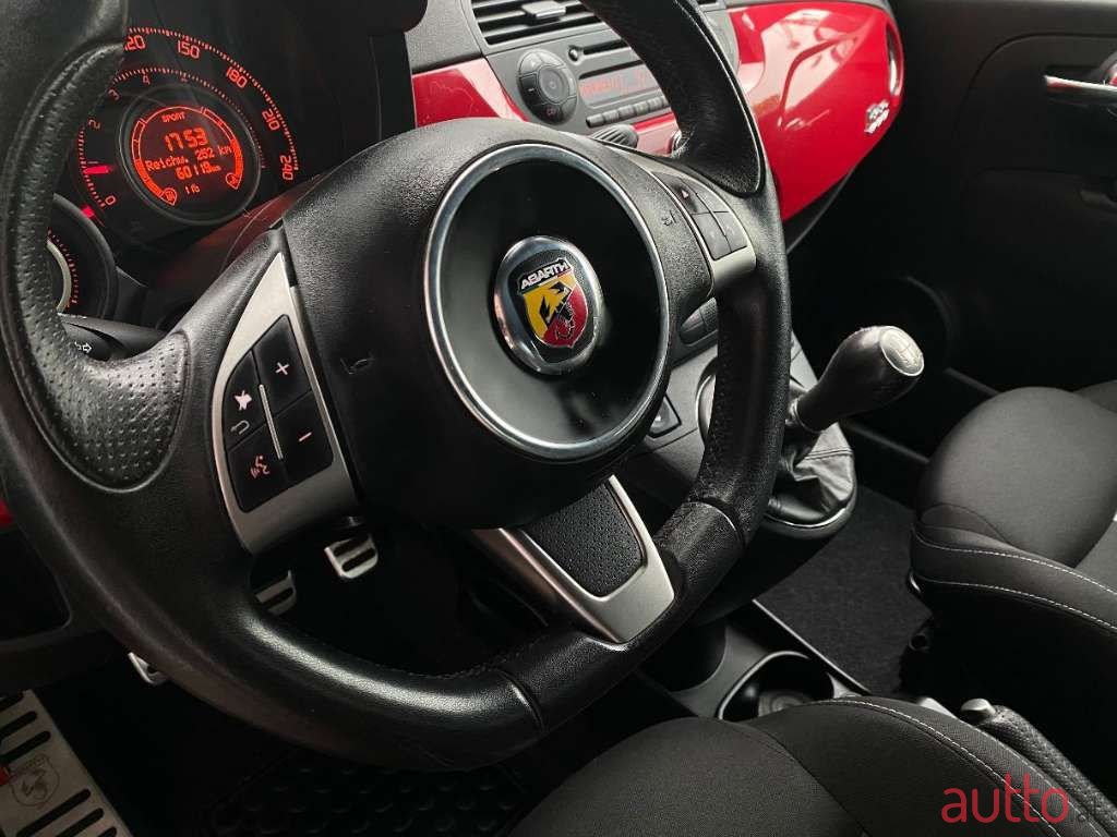 2014' Fiat 500 Abarth photo #4