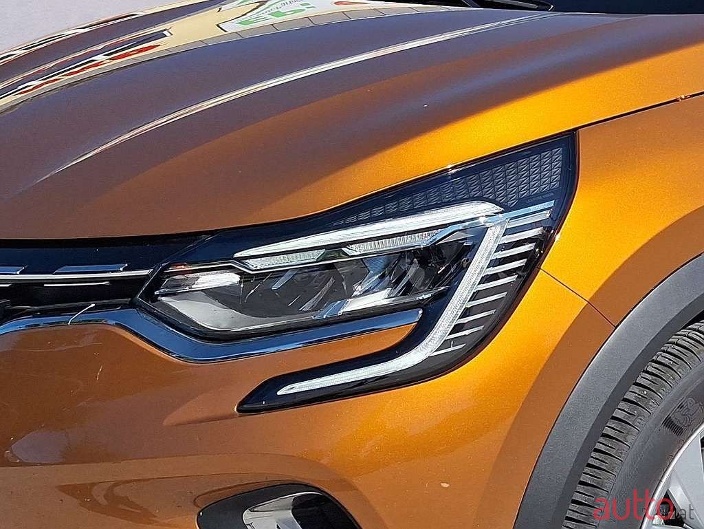 2020' Renault Captur photo #5
