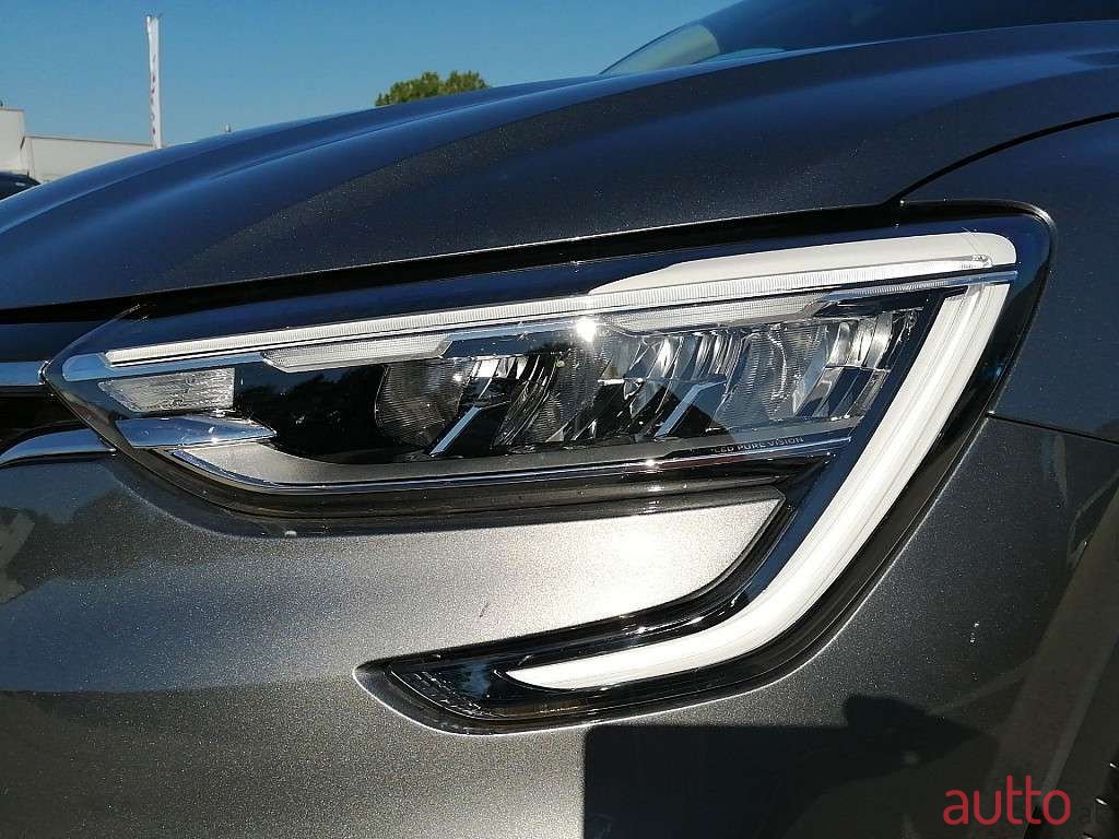 2021' Renault Arkana photo #3