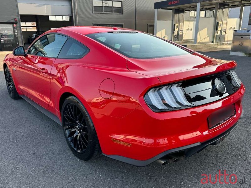 2019' Ford Mustang photo #5