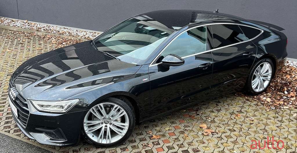 2019' Audi A7 photo #3