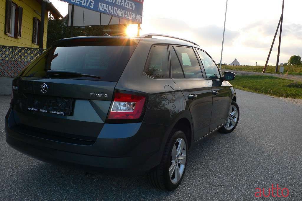 2017' Skoda Fabia photo #4
