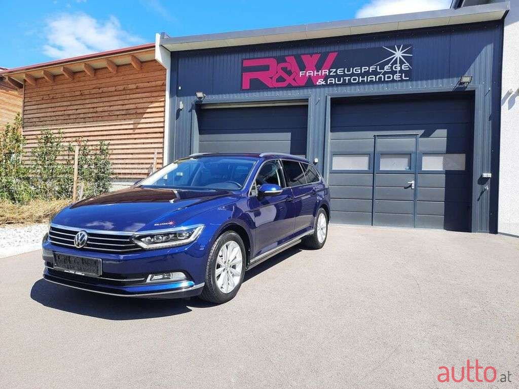 2019' Volkswagen Passat photo #1