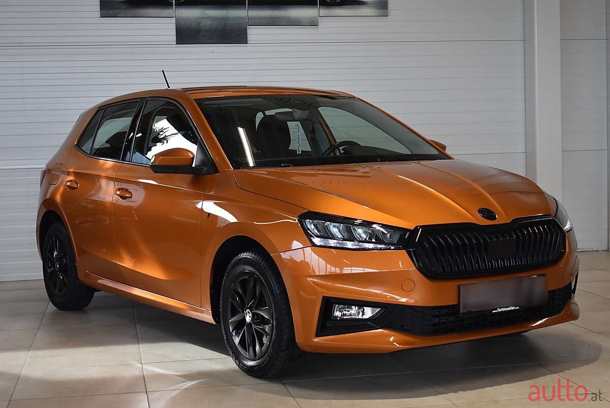 2022' Skoda Fabia photo #1