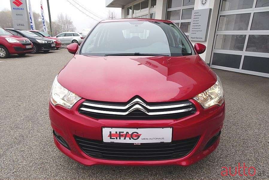 2016' Citroen C4 photo #3