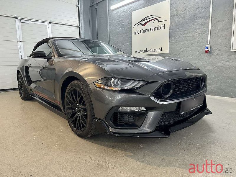 2019' Ford Mustang photo #3