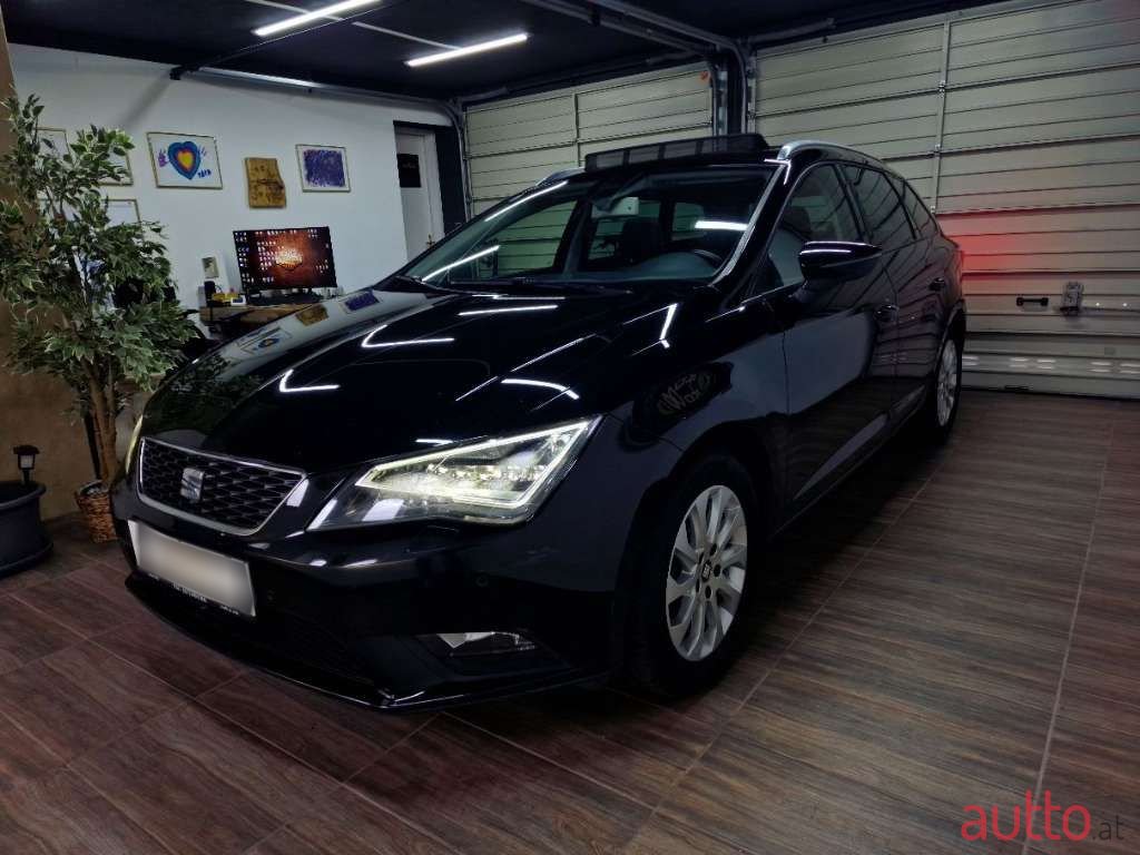 2015' SEAT Leon photo #2