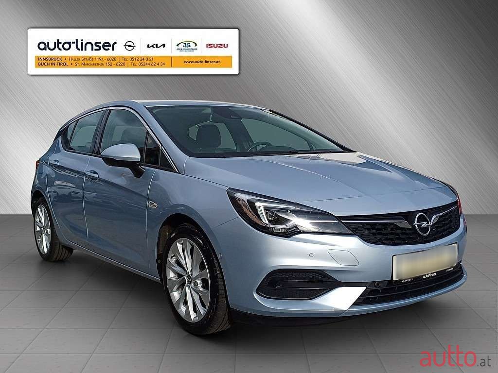 2020' Opel Astra photo #6