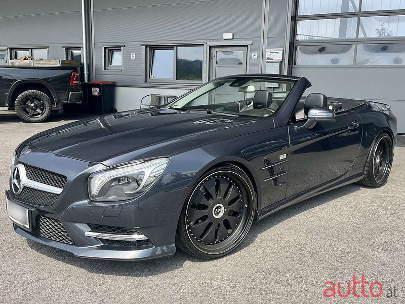 2015' Mercedes-Benz Sl-Klasse photo #2