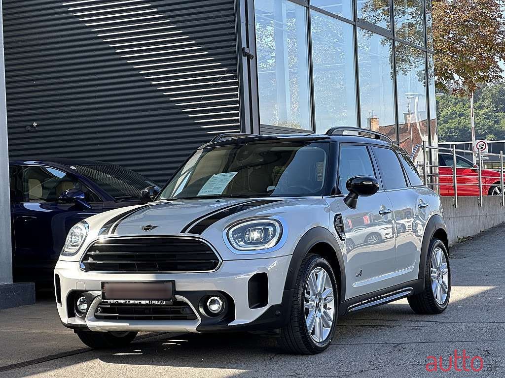 2021' MINI Countryman photo #2