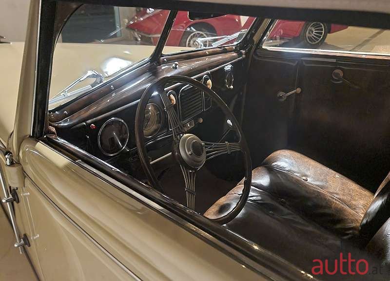 1938' Ford De Luxe photo #4