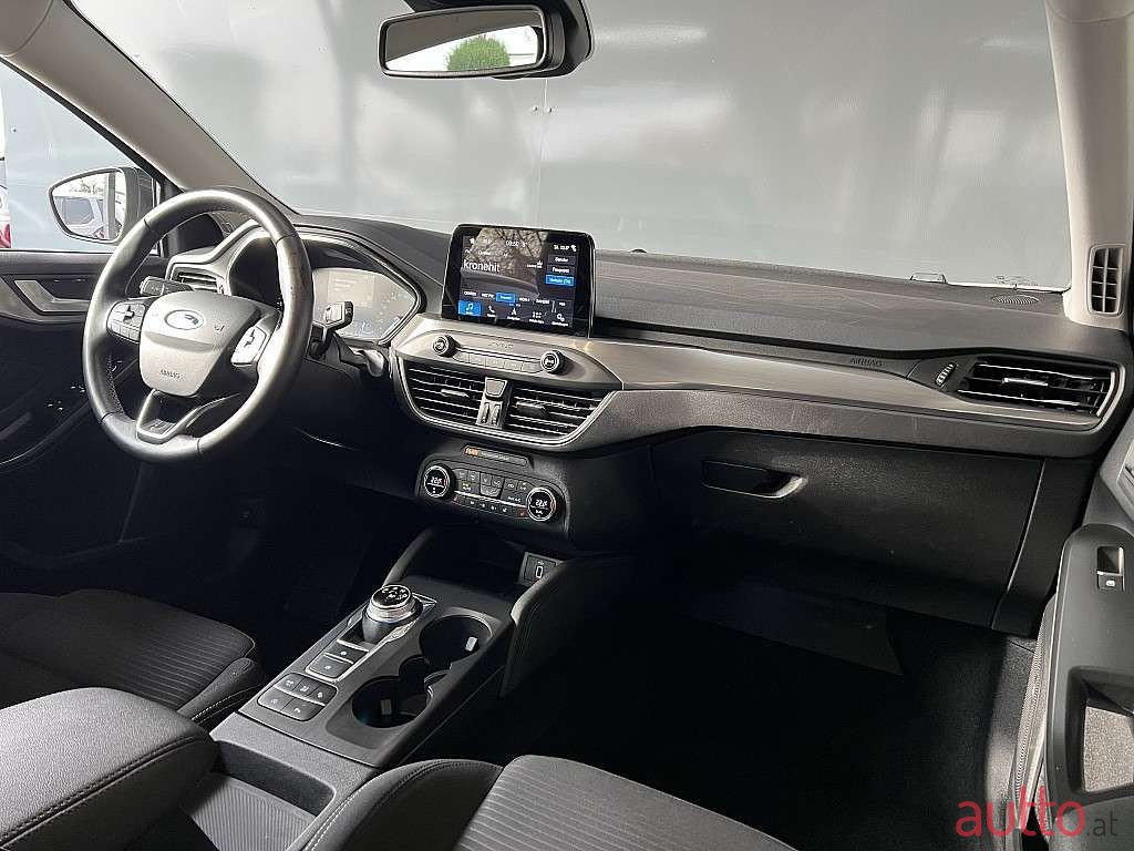 2019' Ford Focus photo #4