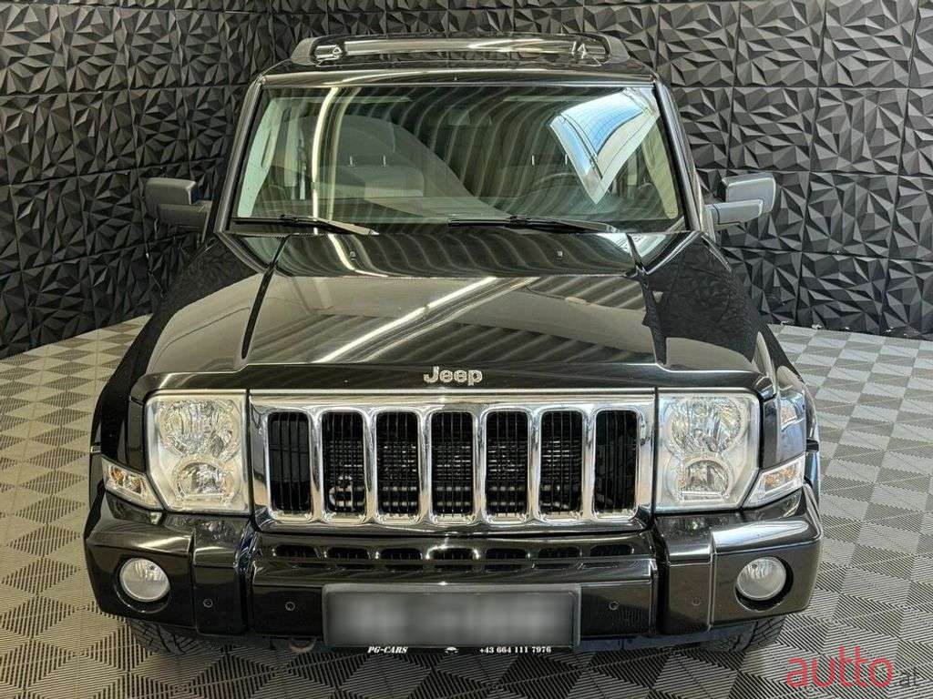 2006' Jeep Commander photo #4