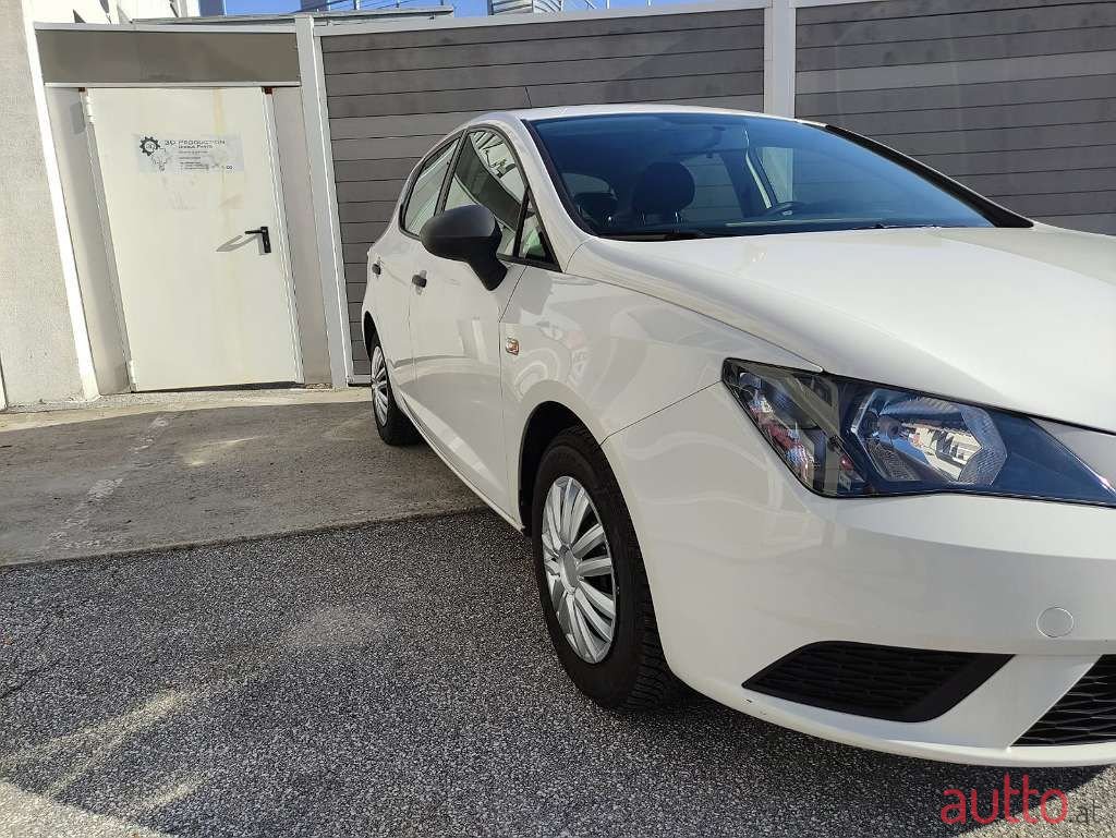 2016' SEAT Ibiza photo #4