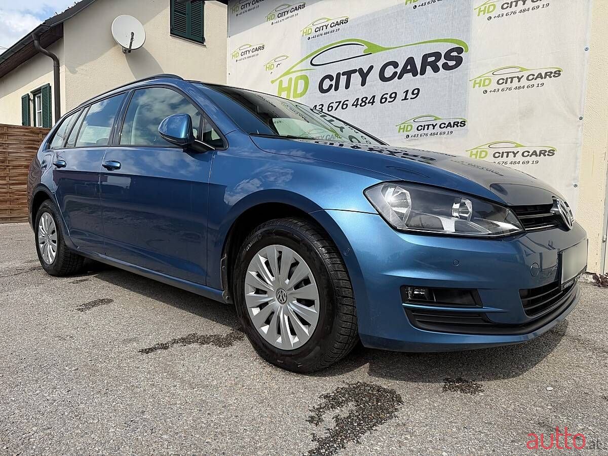 2015' Volkswagen Golf photo #1
