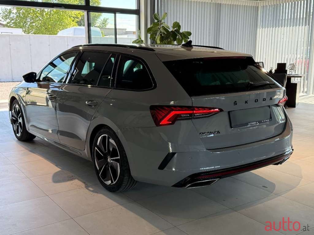 2021' Skoda Octavia photo #4
