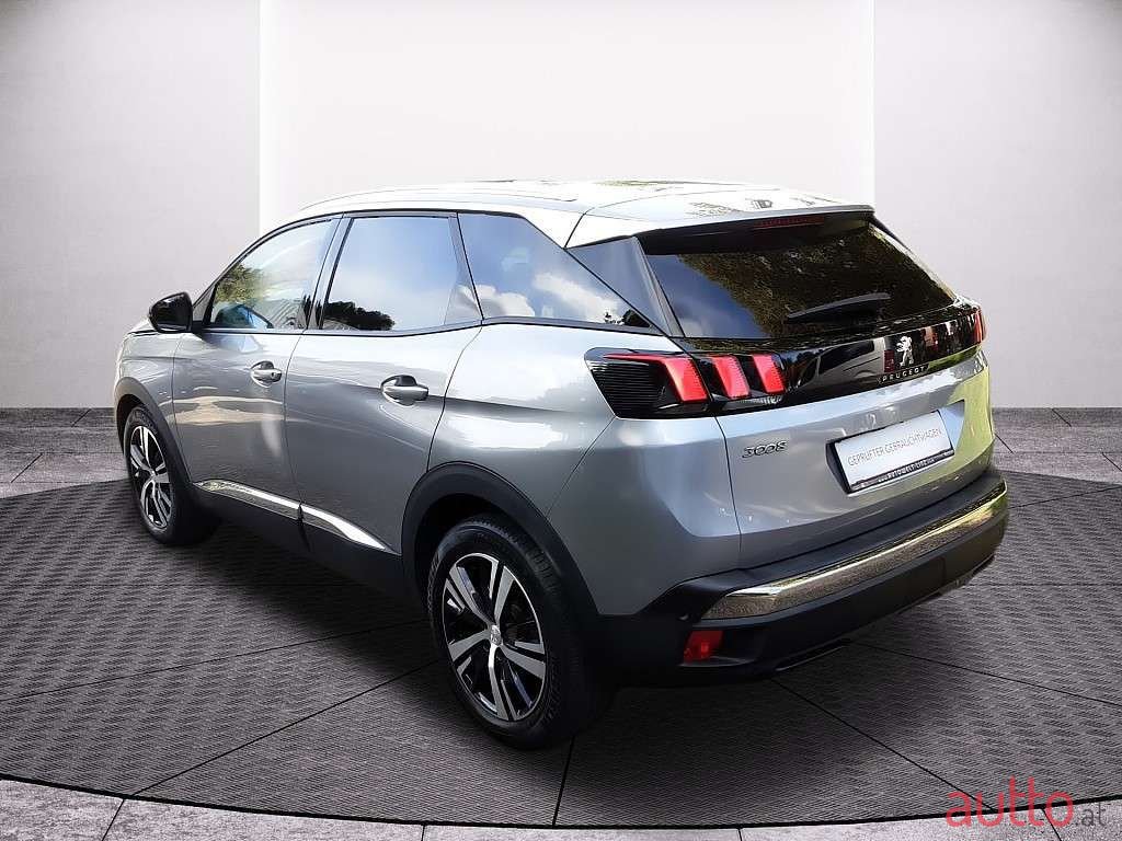 2016' Peugeot 3008 photo #2