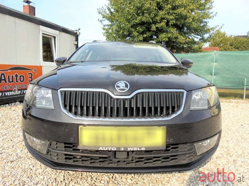 2016' Skoda Octavia photo #2