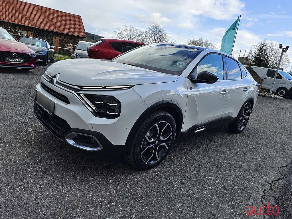 2023' Citroen C4 X photo #5