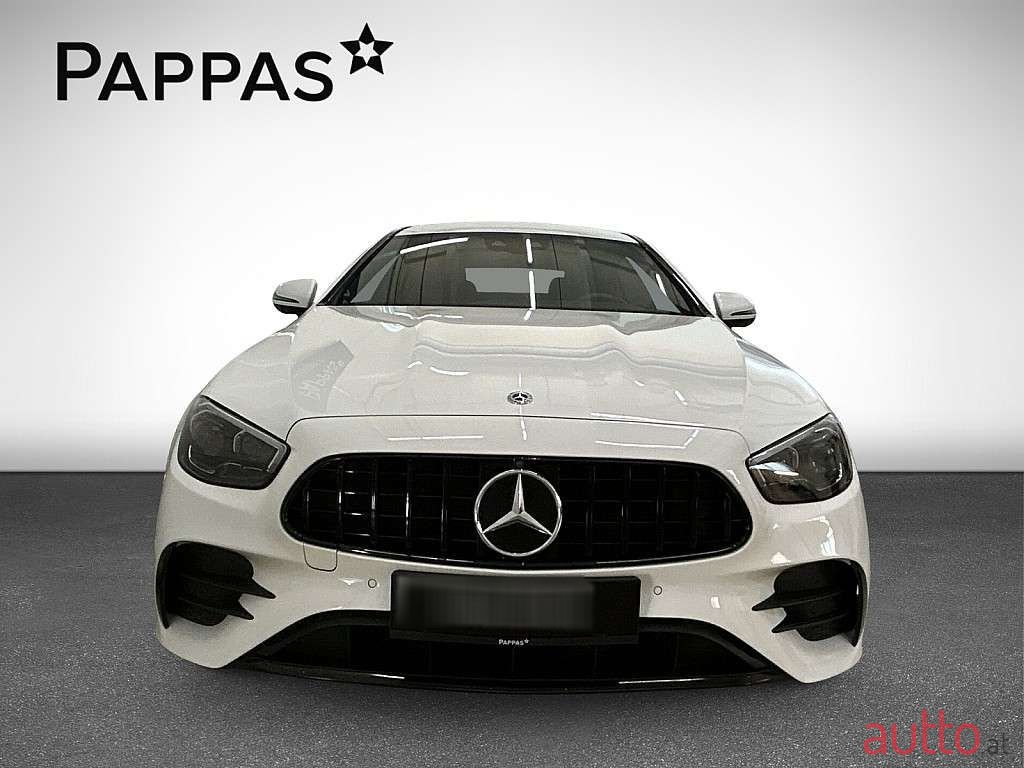 2021' Mercedes-Benz E-Klasse photo #3
