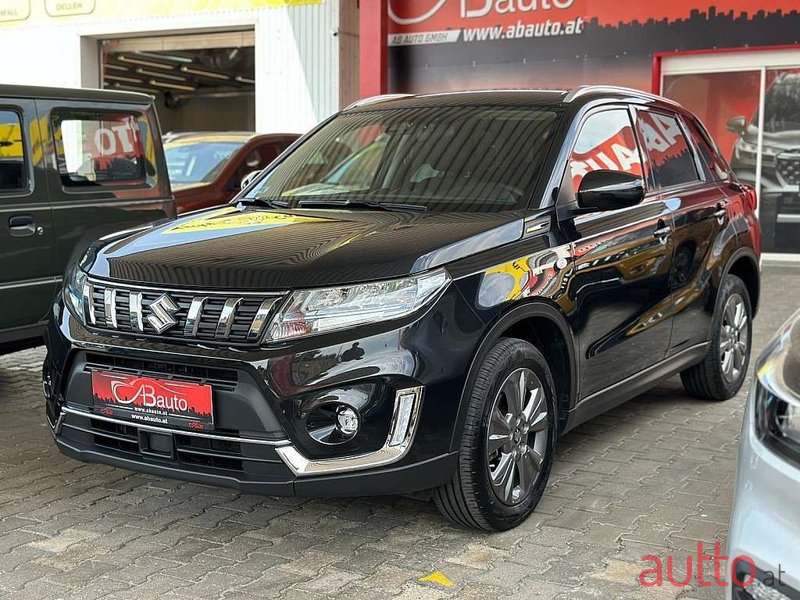 2023' Suzuki Vitara photo #1