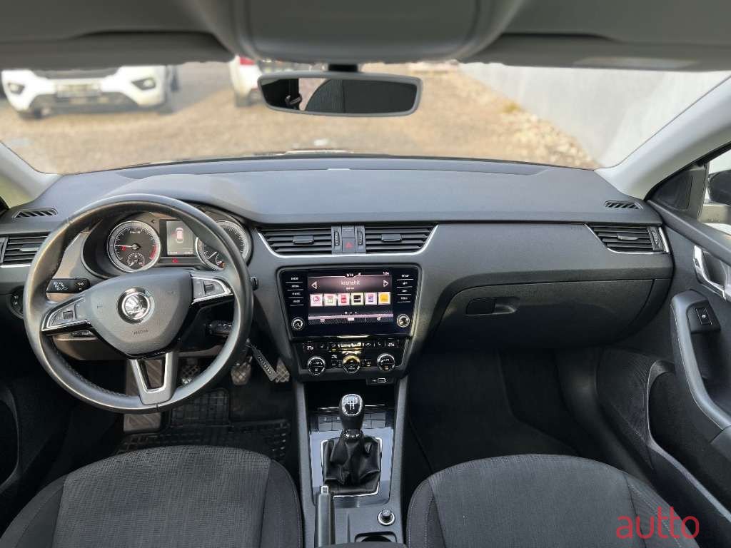 2018' Skoda Octavia photo #3