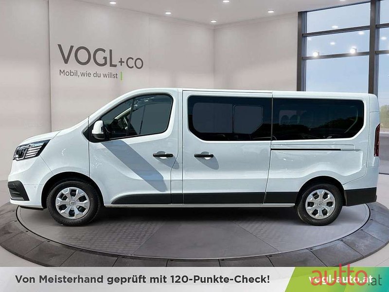 2023' Renault Trafic photo #2