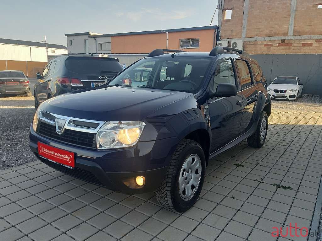 2011' Dacia Duster photo #3