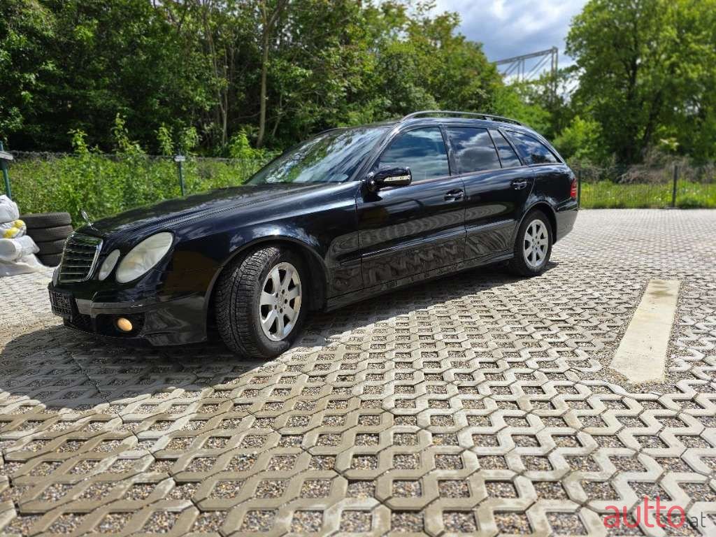 2007' Mercedes-Benz E-Klasse photo #3