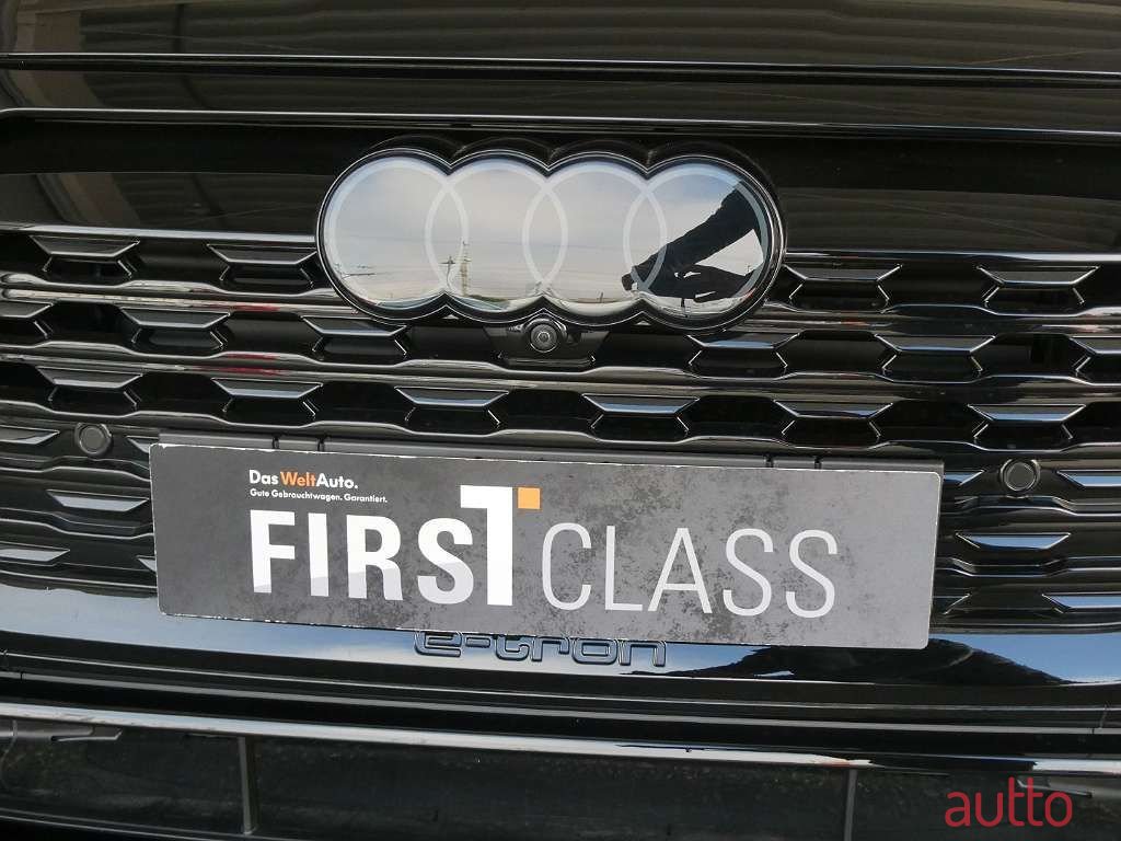 2023' Audi e-tron photo #5