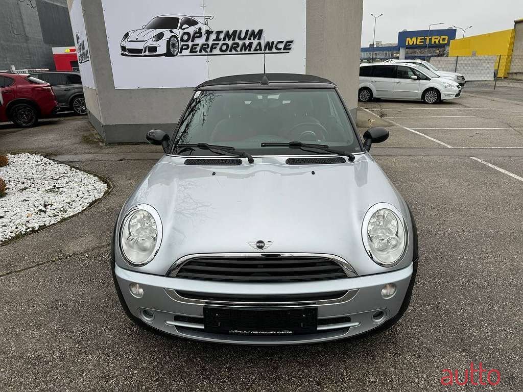 2007' MINI Cabrio photo #3