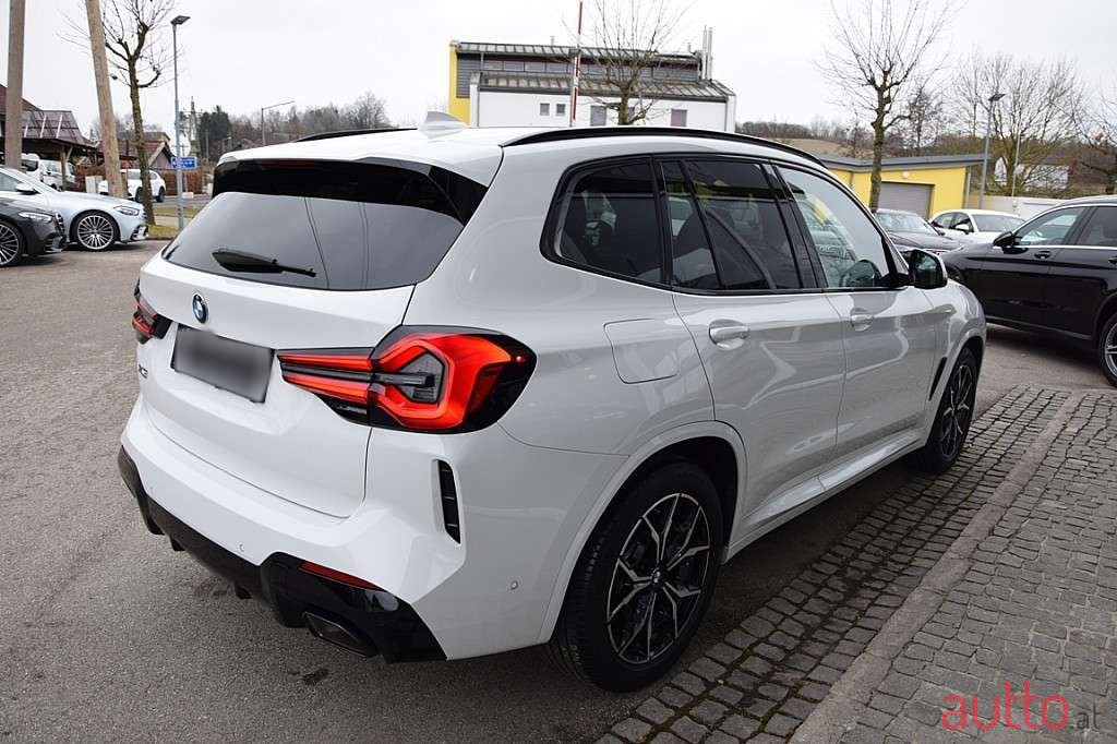 2022' BMW X3 photo #3