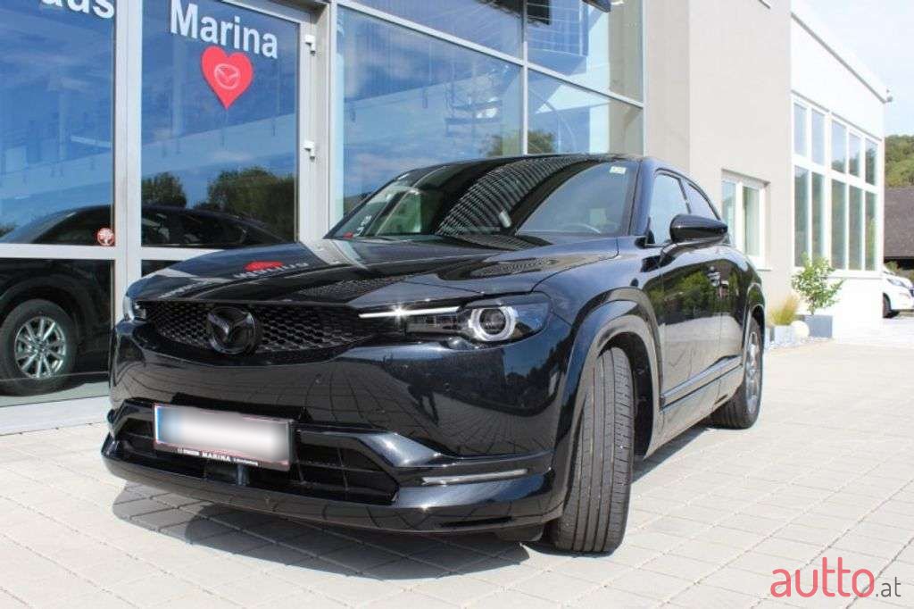 2022' Mazda MX-30 photo #2