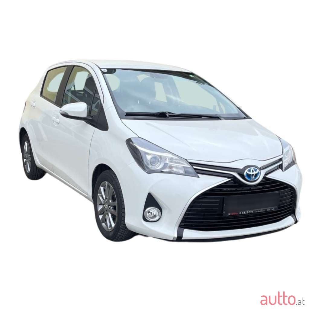 2015' Toyota Yaris photo #3